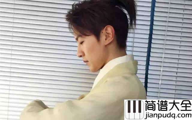 逍遥钢琴谱_王青_若要痴情恋_就会一世不得闲