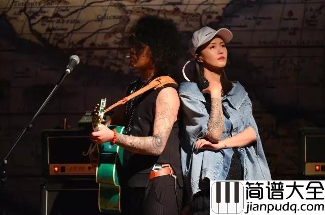 如果有来生钢琴谱_谭维维_许你一个未来,像首诗那般美