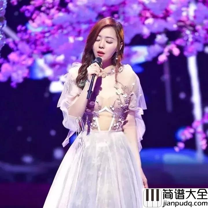 雨蝶钢琴谱_邓紫棋/张靓颖_再现还珠格格