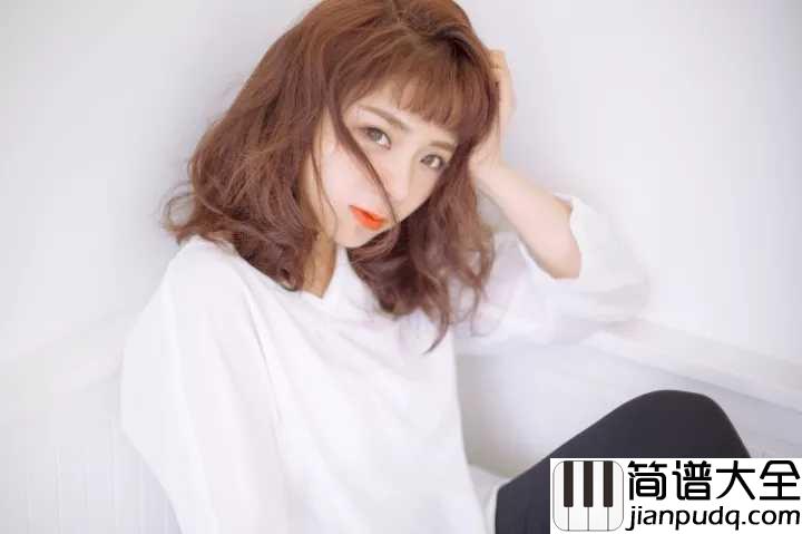 偶像钢琴谱_金玟岐_我爱你就像是爱着一个偶像,悲伤又彷徨